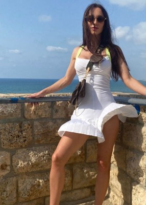 Проститутка Миа